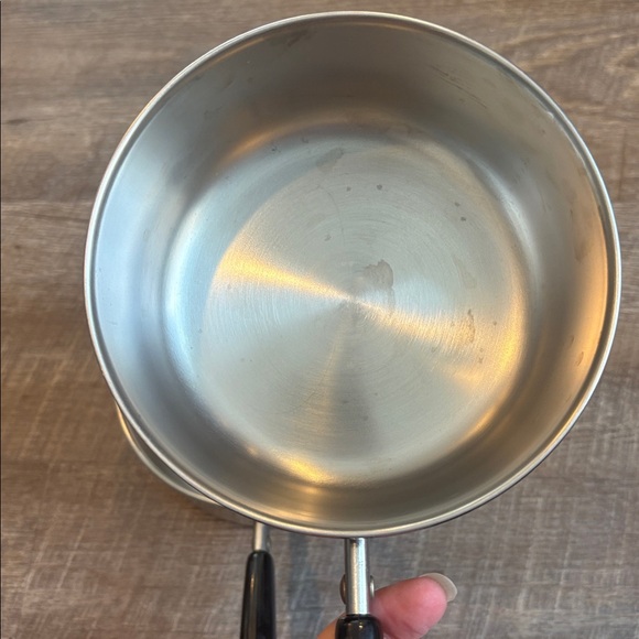 Vintage Revere Ware Copper Bottom 1 Quart Pots Set of 2 - Picture 2 of 8